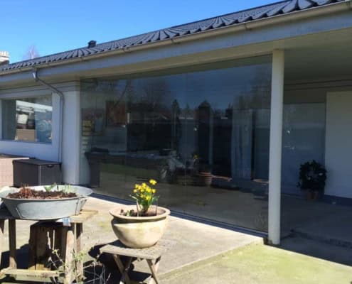stort-vinduesparti-fra-gulv-til-loft